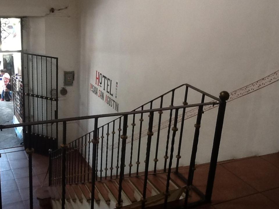 Posada De San Agustin Pátzcuaro Exteriör bild