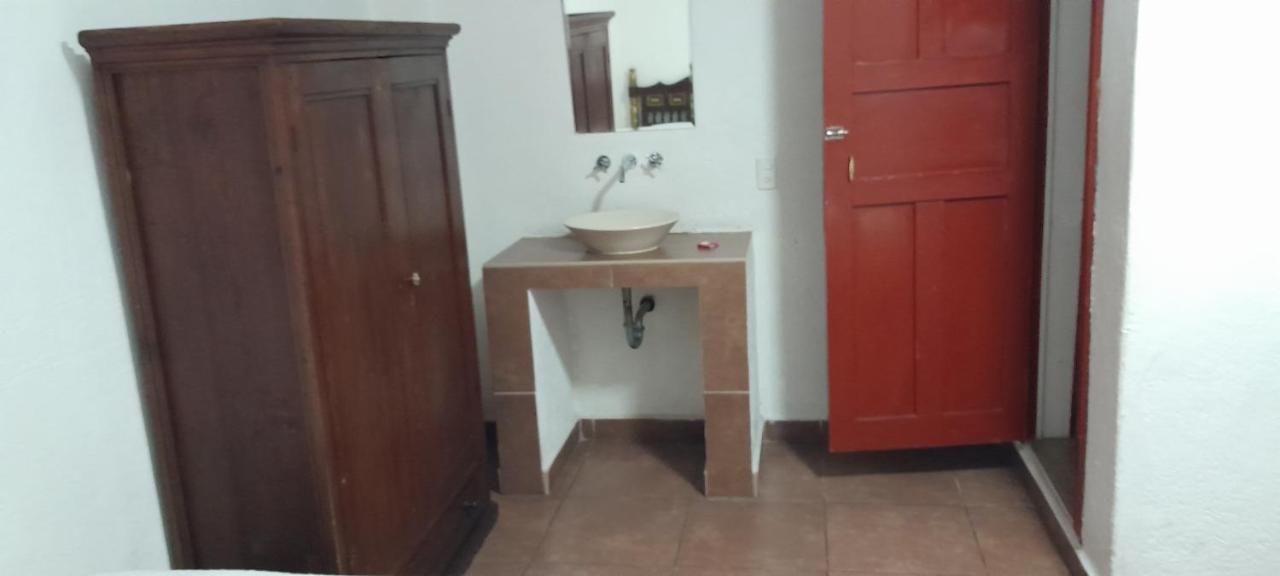 Posada De San Agustin Pátzcuaro Exteriör bild