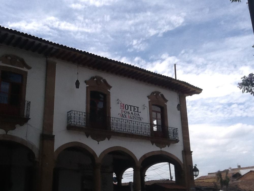 Posada De San Agustin Pátzcuaro Exteriör bild
